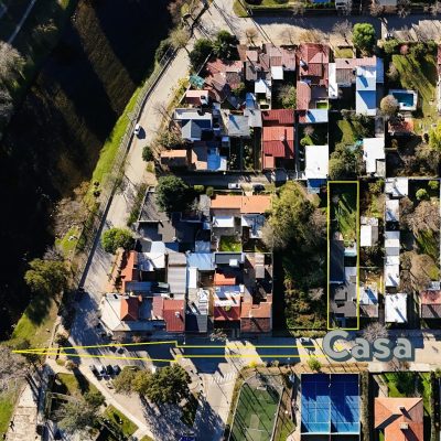 Casa + Depto a 50 metros del río, con gas natural. B° Centro, Santa Rosa de Calamuchita. Cód (1306)